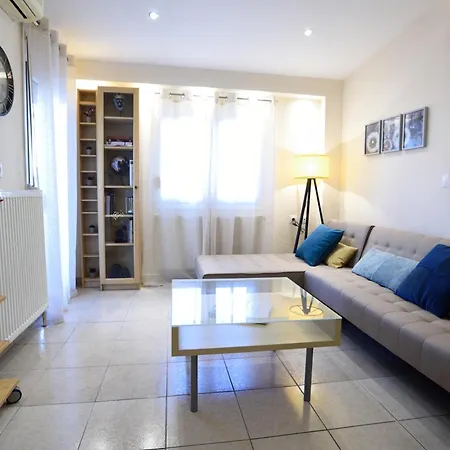 2downtown.dandelion Apartament